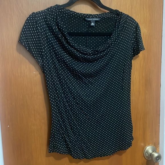 Black polka dot top - Picture 2 of 4